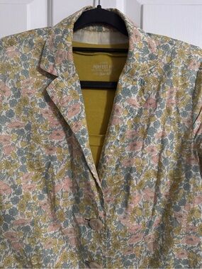 J. Crew Collection RARE Liberty London Floral Blazer with shell buttons sz 4